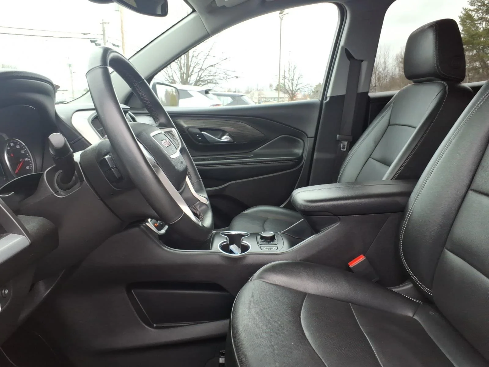 Used 2024 Summit White GMC SLT image 13
