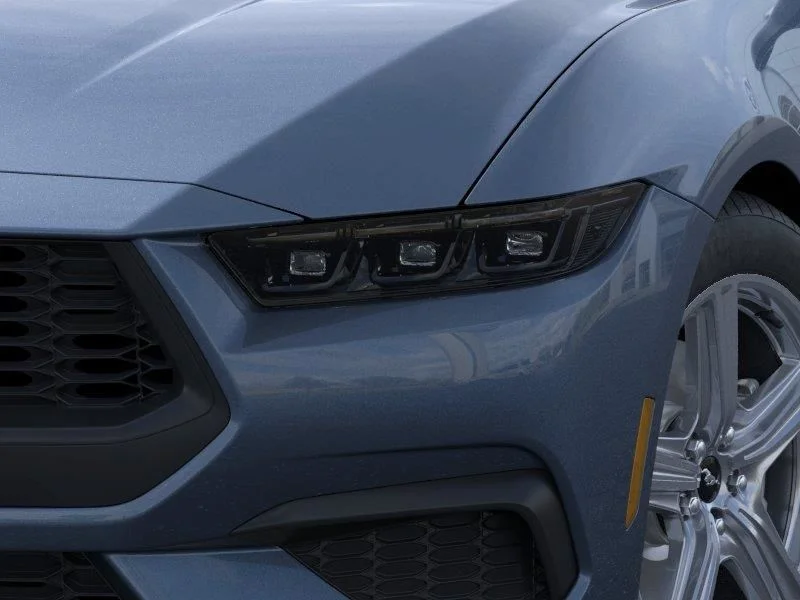 2026 Ford Mustang EcoBoost Fastback - Photo 18