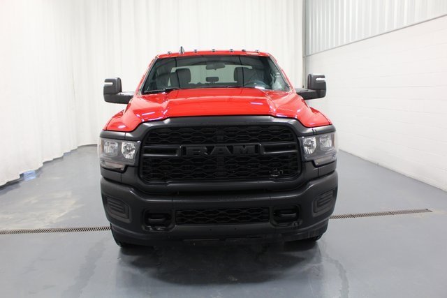 2024 Ram 3500 Tradesman photo 3