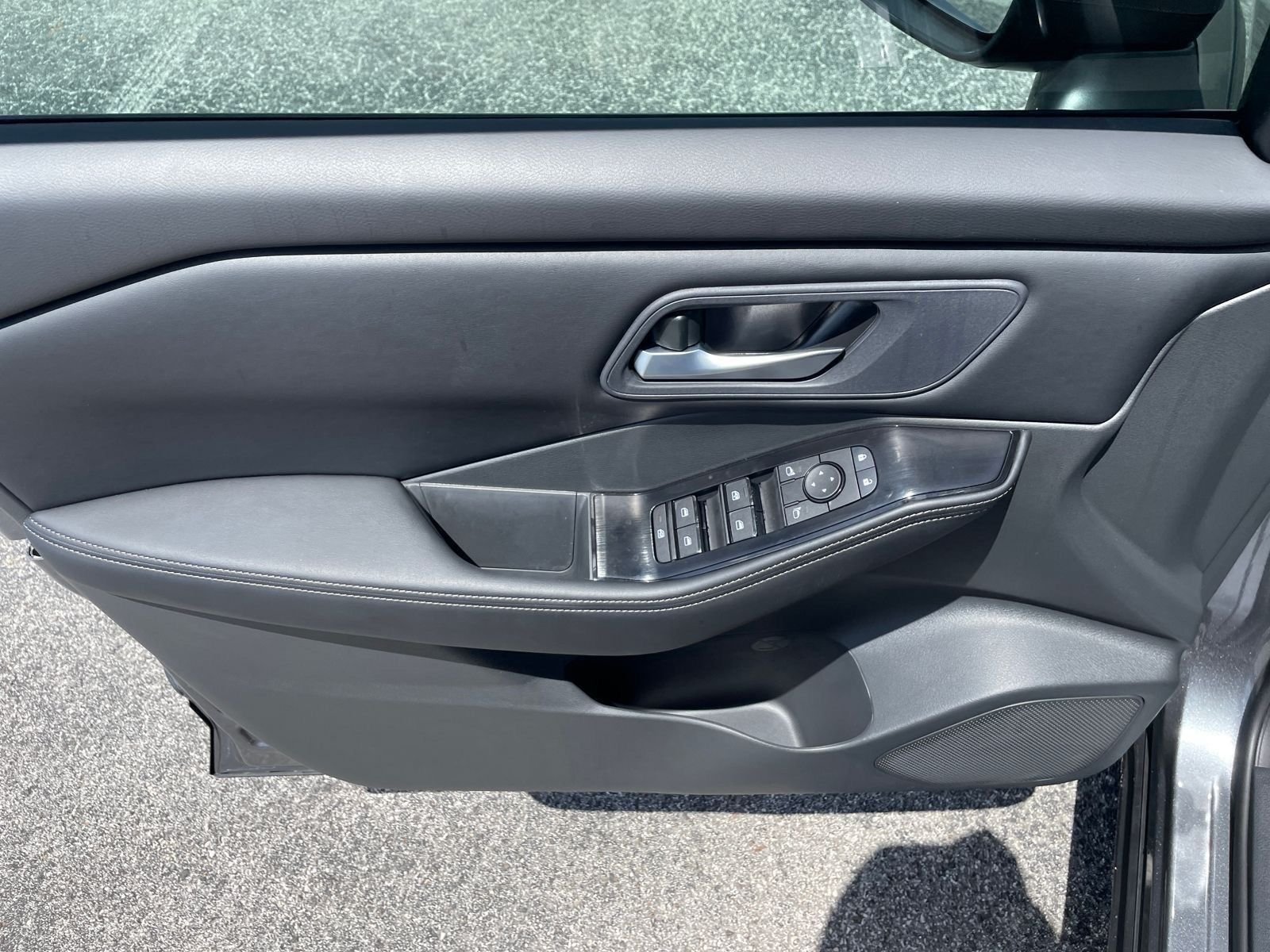 New 2026 Nissan Rogue SV 4D Sport Utility