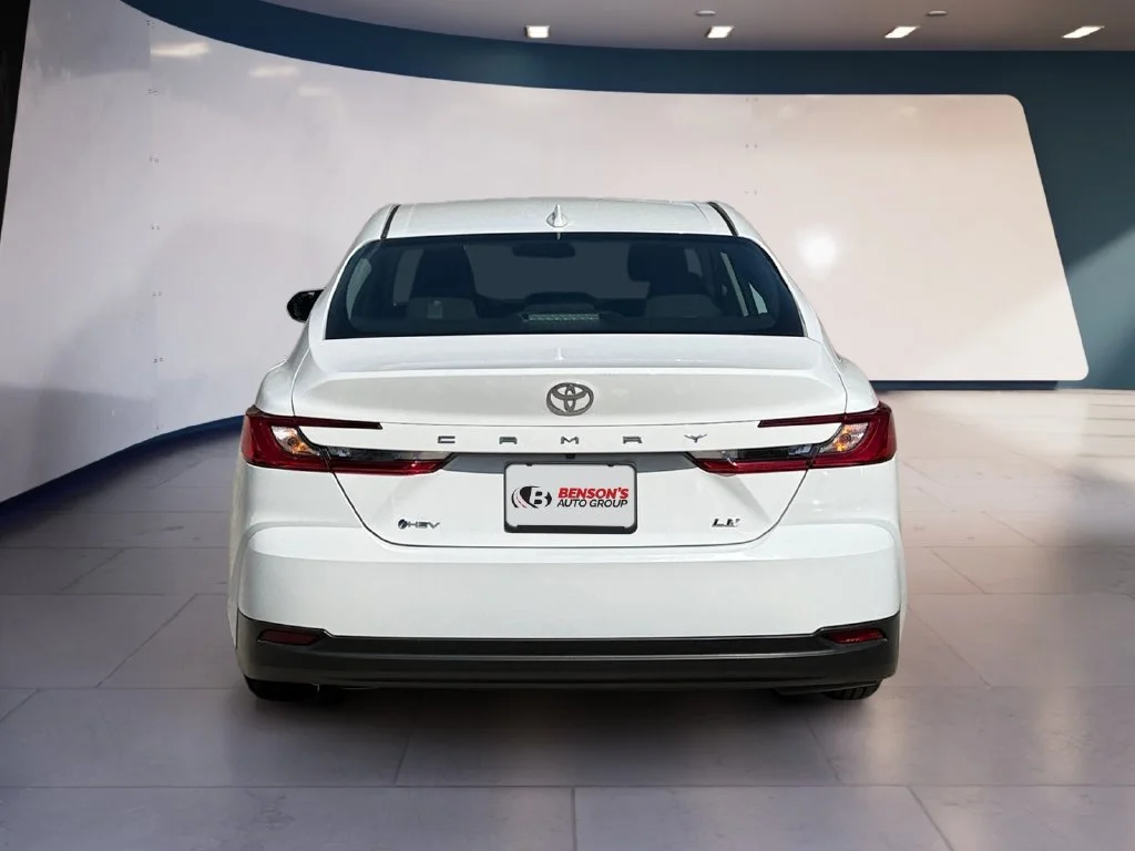 Used 2025 White Toyota LE image 4