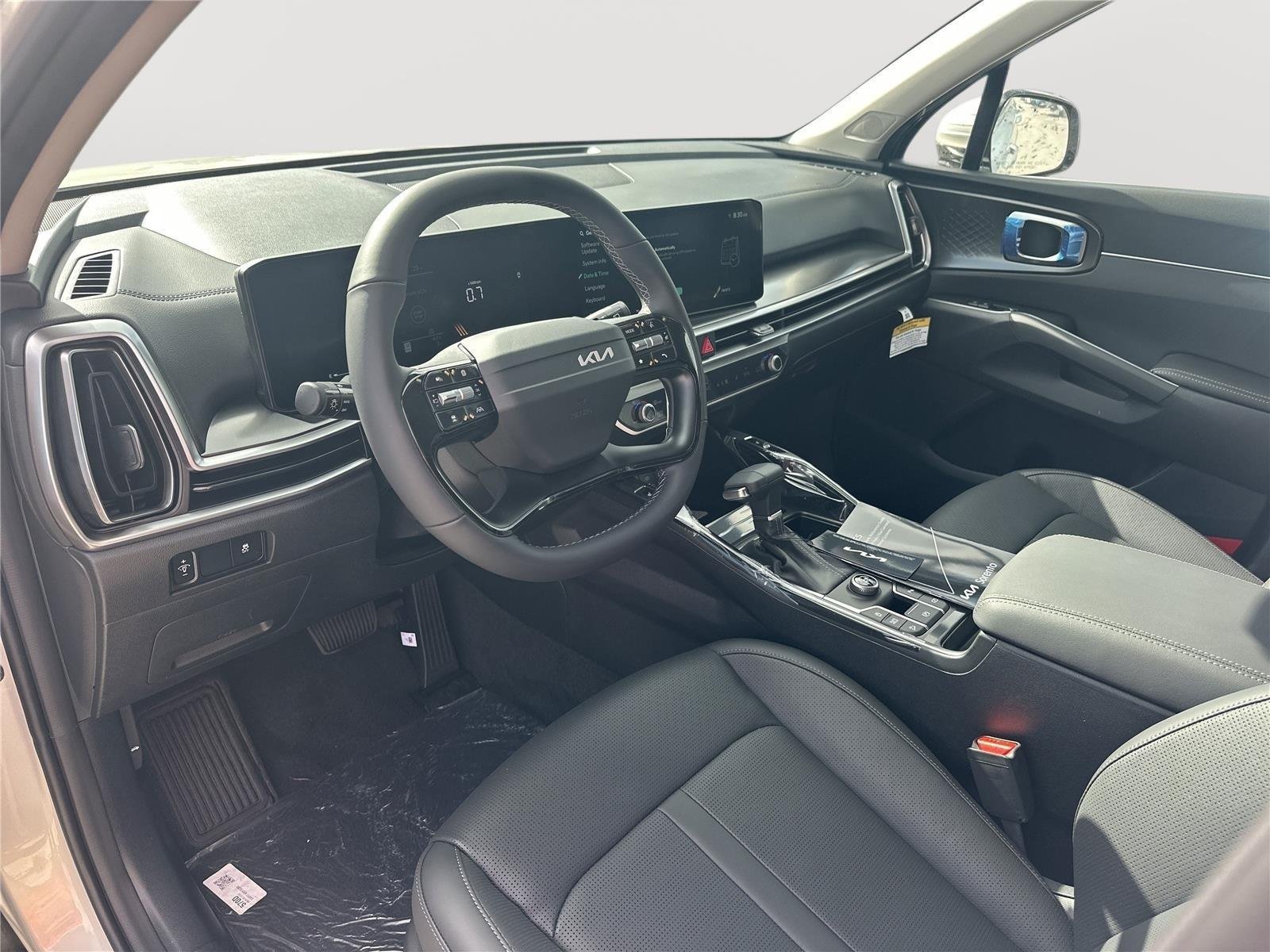 New 2026 Ivory Silver Kia S image 7