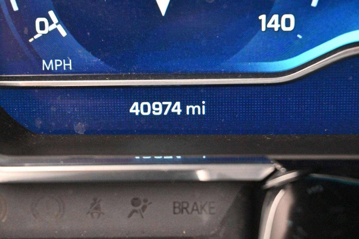 Used 2024 Black Chevrolet High Country image 21