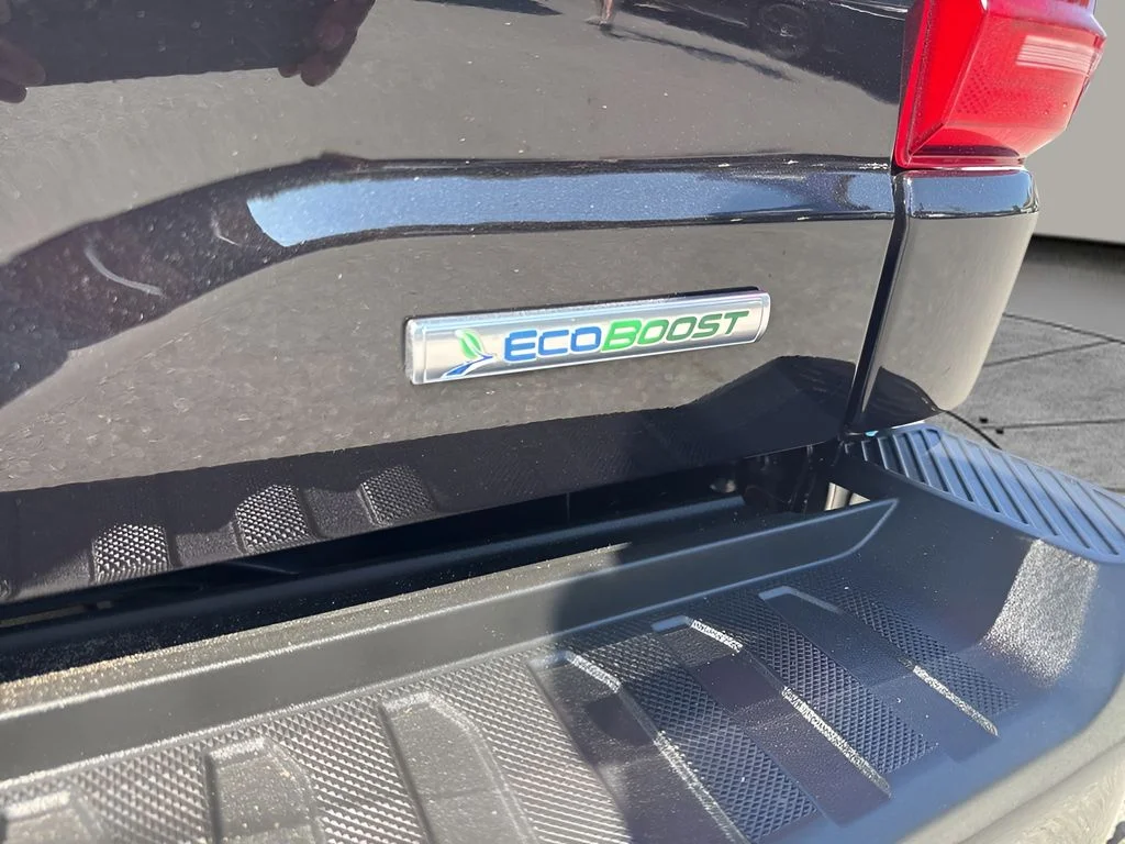 Used 2023 Black Ford XLT image 36