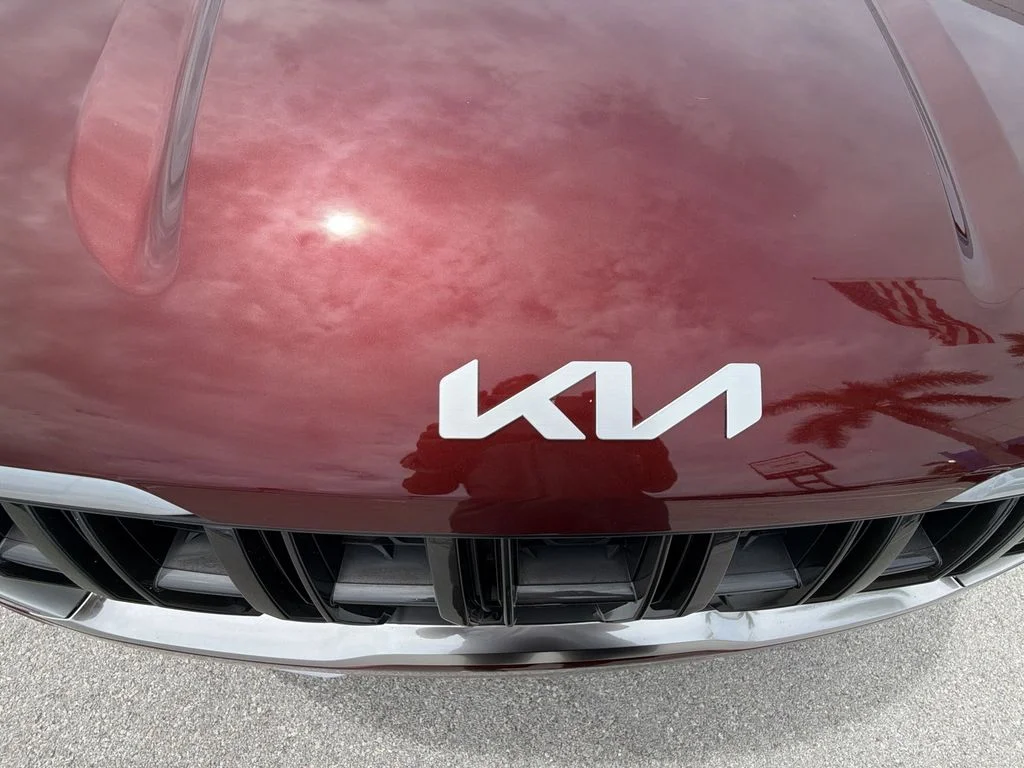Used 2024 Red Kia LX image 38