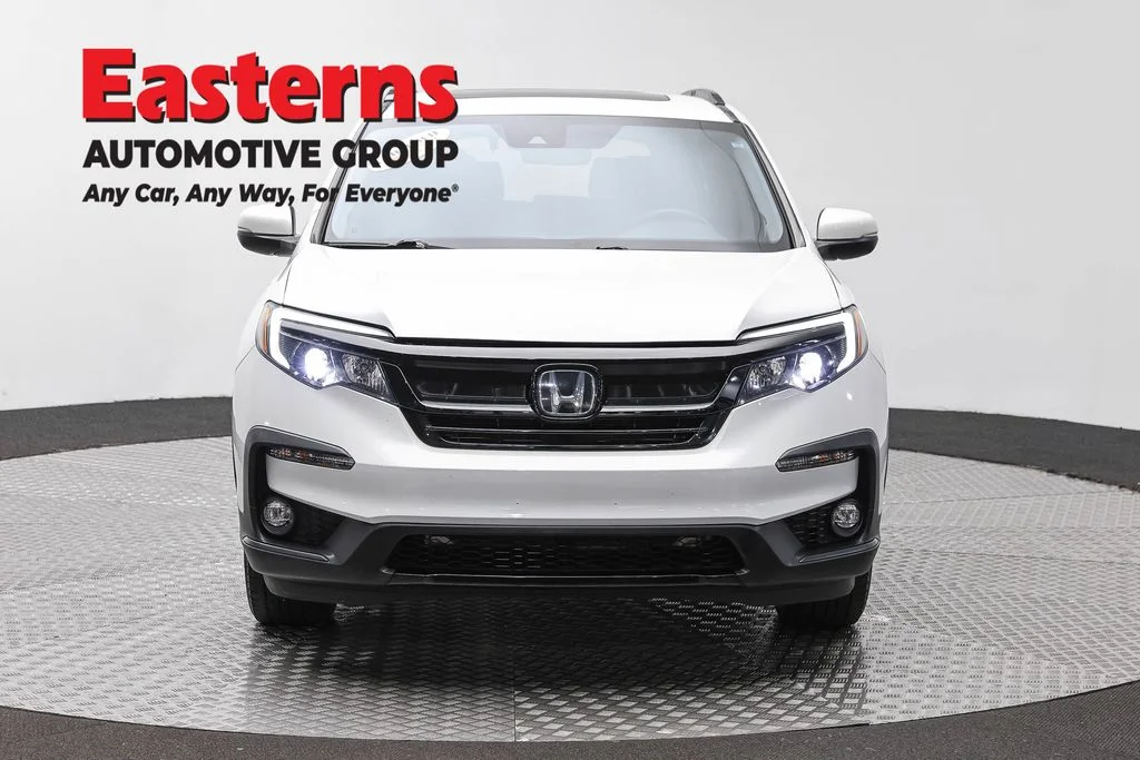 Used 2022 White Honda Special Edition image 2