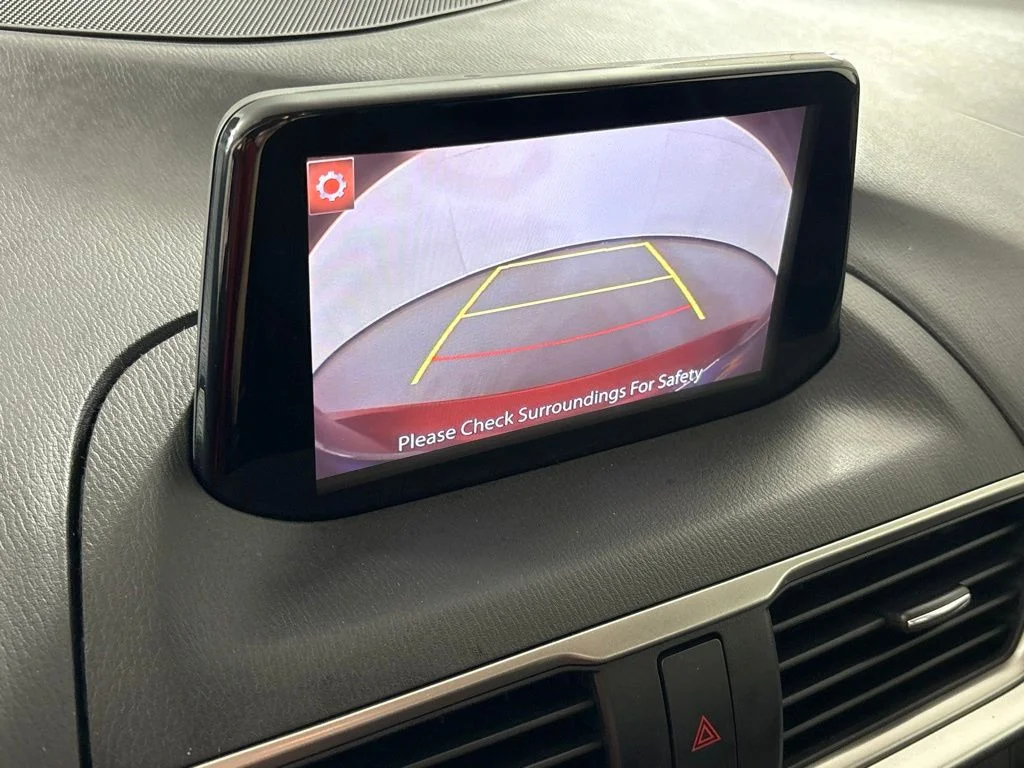 Used 2017 Red Mazda Sport image 32