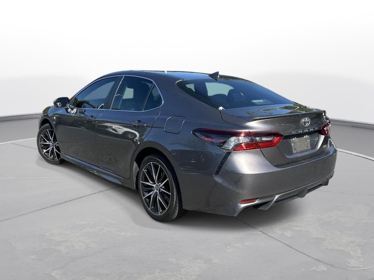 Used 2022 Predawn Gray Mica Toyota SE image 8