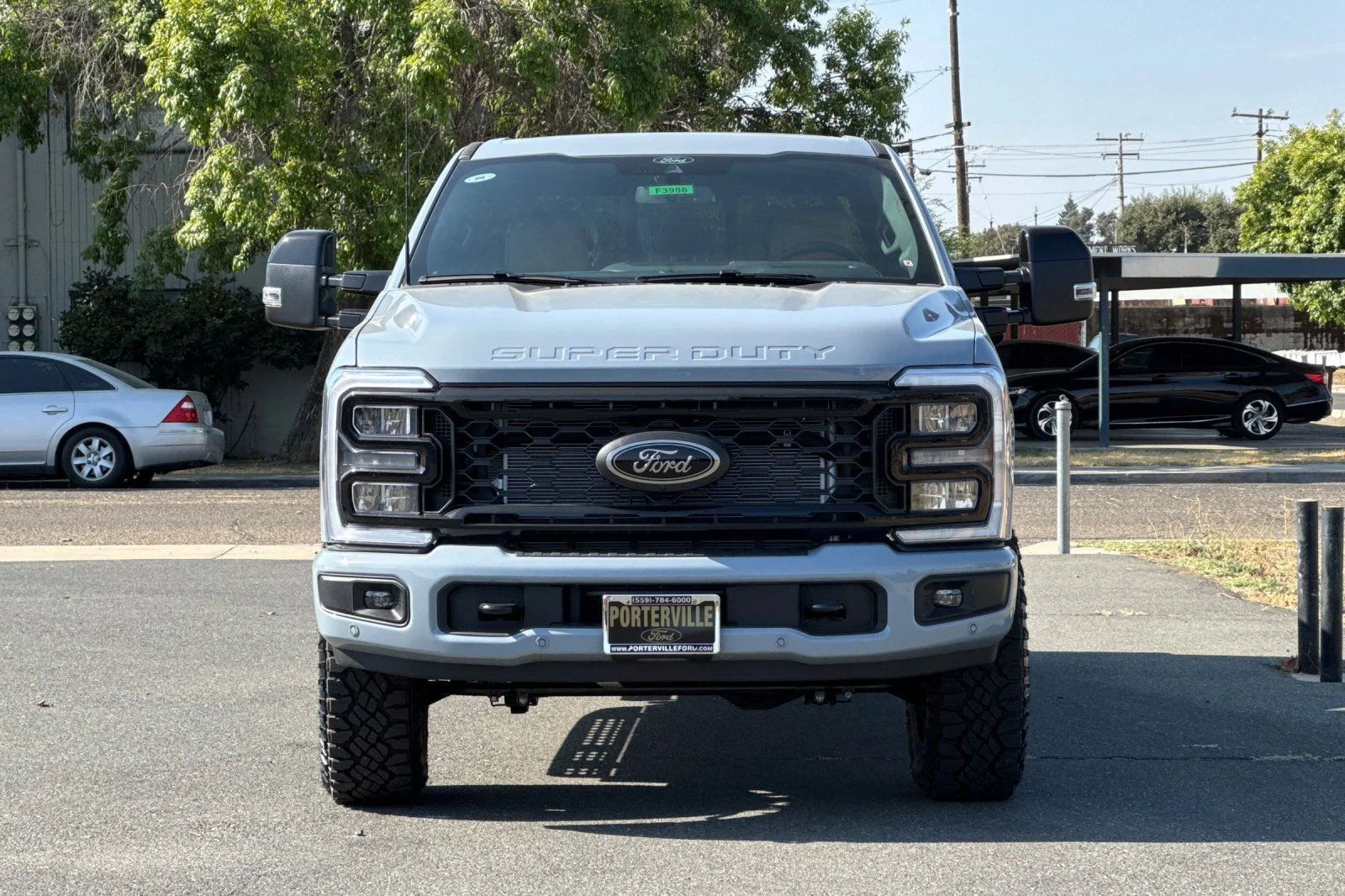 New 2026 Glacier Gray Metallic Tri-Coat Ford F-250® Lariat® image 11