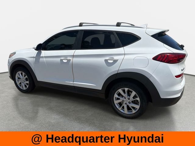 Used 2019 White Hyundai Value image 4