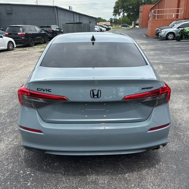 Used 2022  Honda Sport image 4