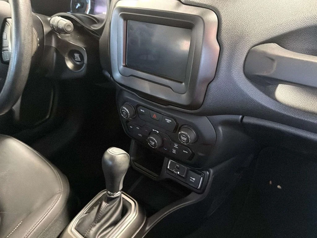Used 2020 Black Clearcoat Jeep Limited image 5