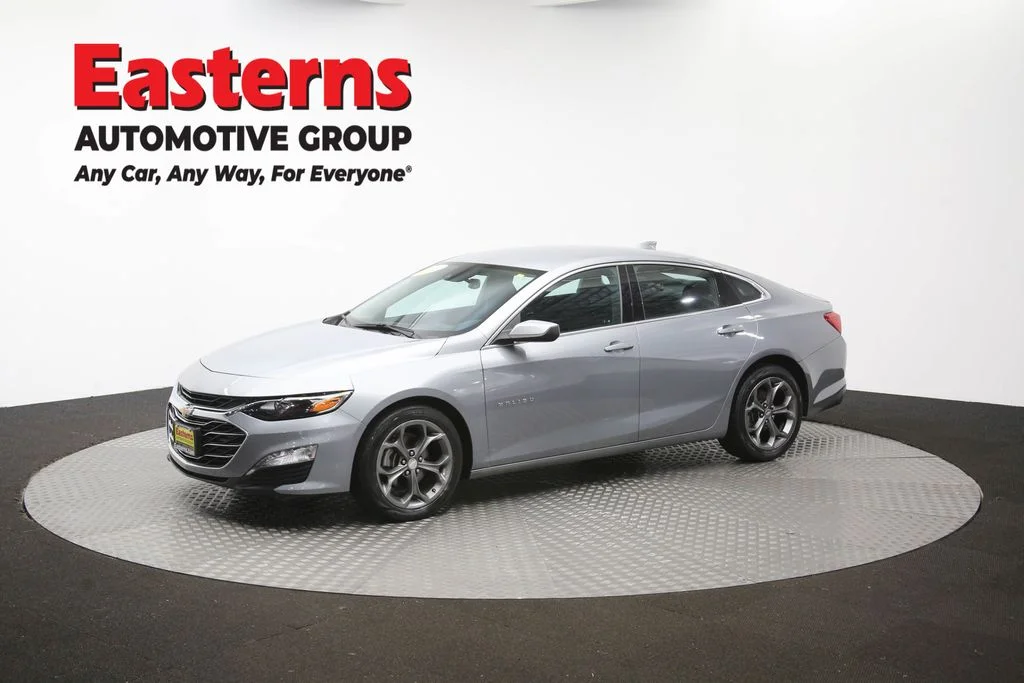 Used 2023 Gray Chevrolet LT image 57