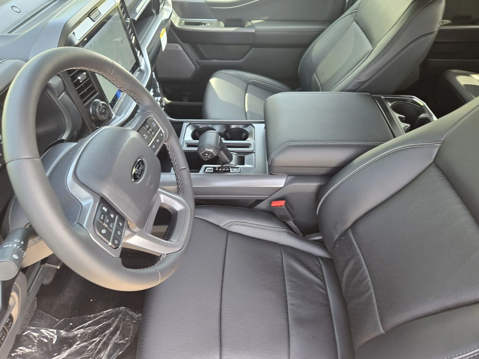 New 2026 Iconic Silver Metallic Ford Lariat® image 8