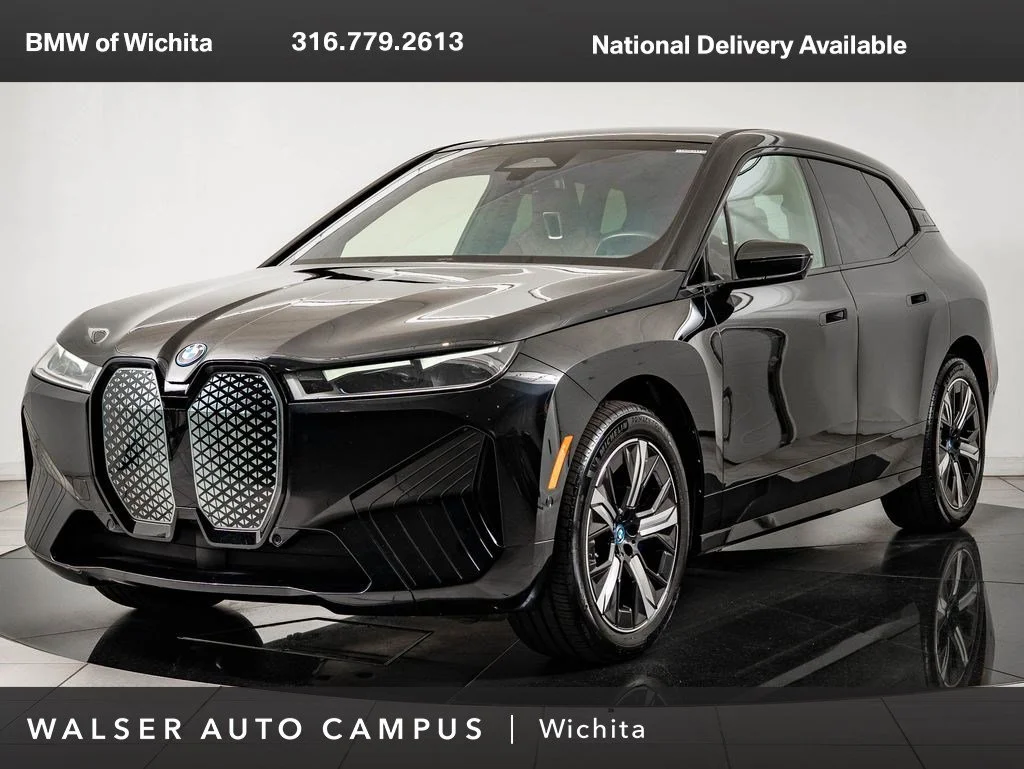 2023 BMW iX xDrive50's photo