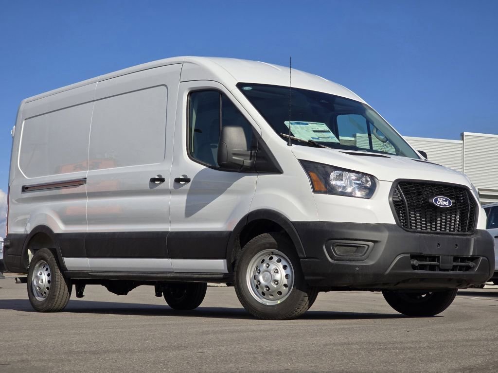 New 2026 Oxford White Ford Base image 2