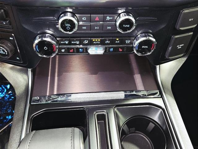New 2026 Star White Metallic Tri-Coat Ford Platinum® image 109