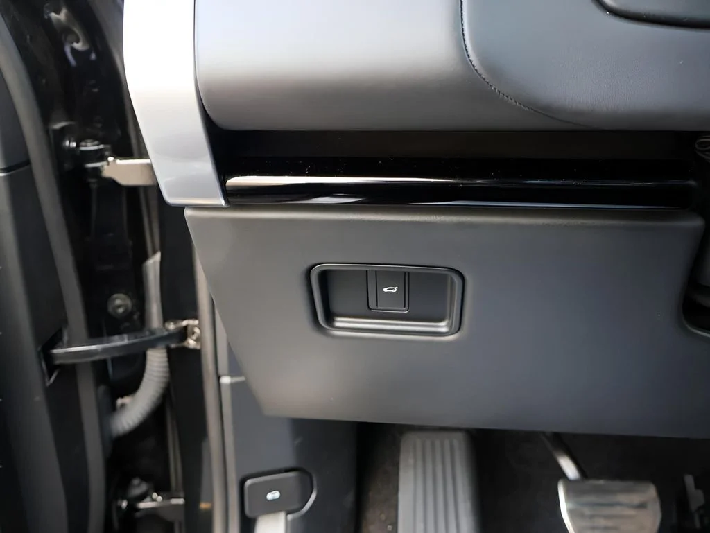 2023 Land Rover Range Rover SE - Photo 34