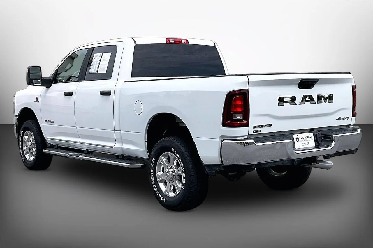 Used 2025 White Ram Big Horn image 6
