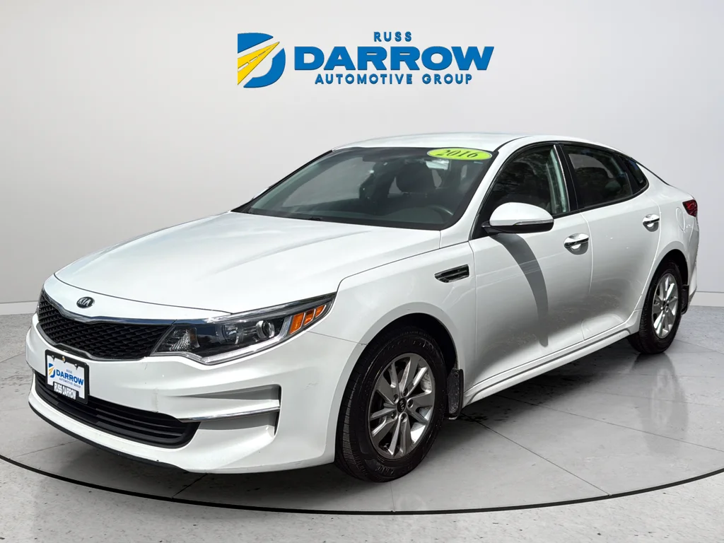 Used 2016 White Kia LX image 1
