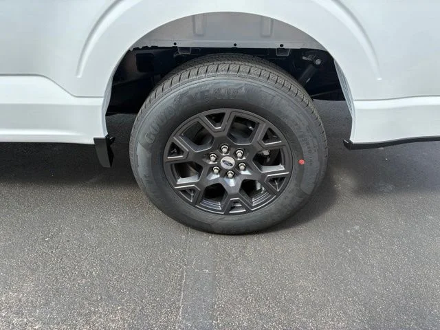 New 2026 Oxford White Ford STX image 17