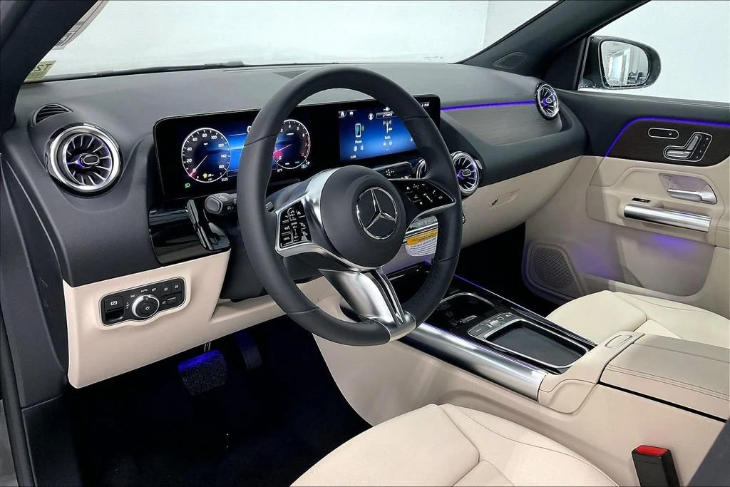New 2026 Night Black Mercedes-Benz GLA 250 image 20