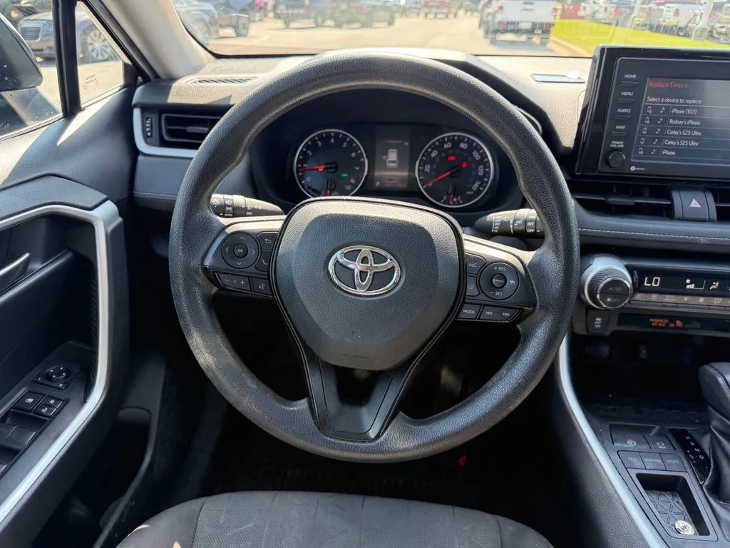 Used 2021 Black Toyota XLE image 7