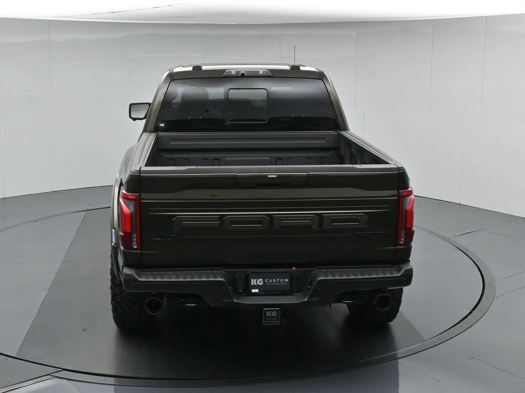 New 2026 Shelter Green Ford Raptor image 44
