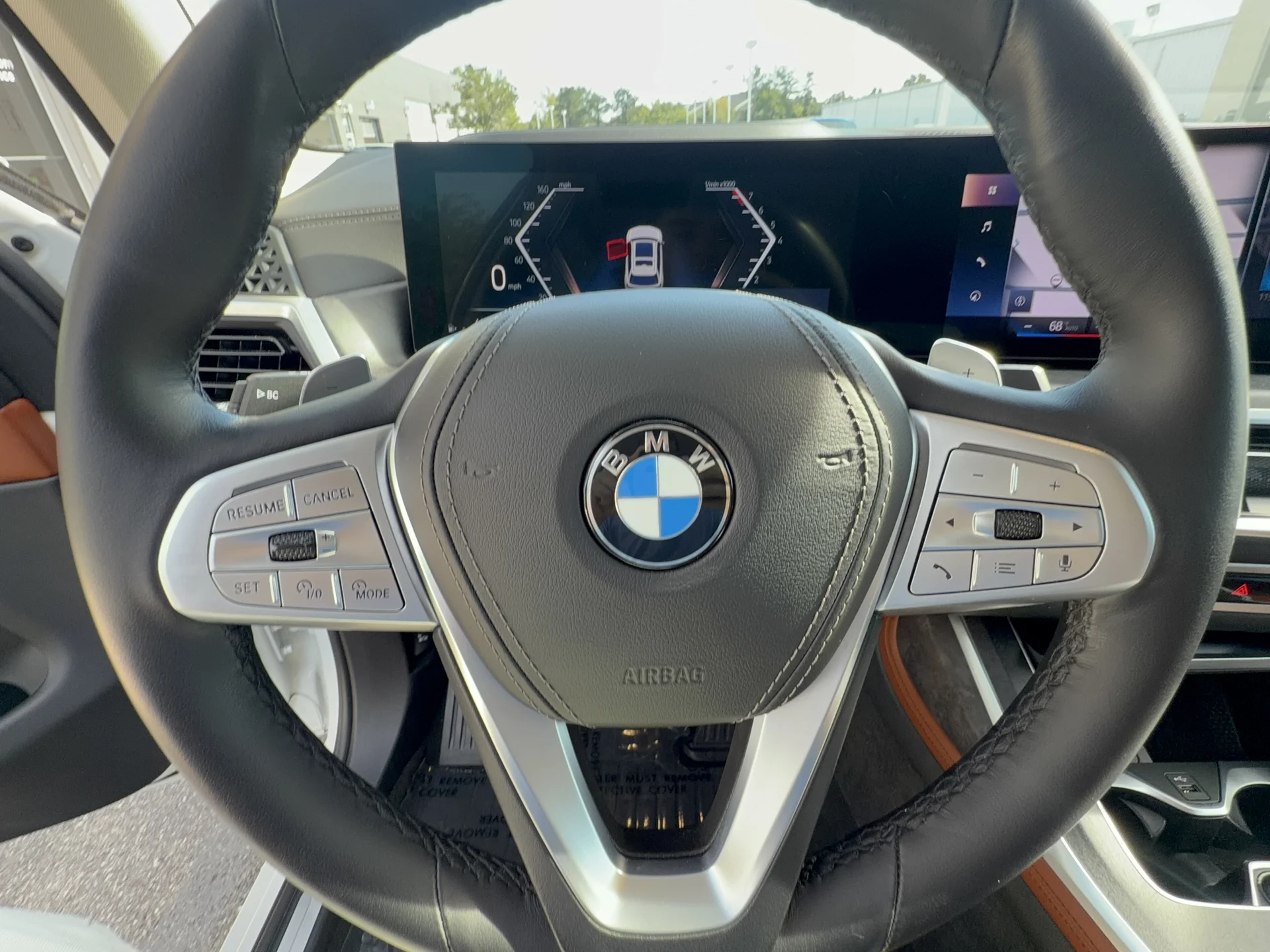 Used 2023 Alpine White BMW xDrive40i image 16
