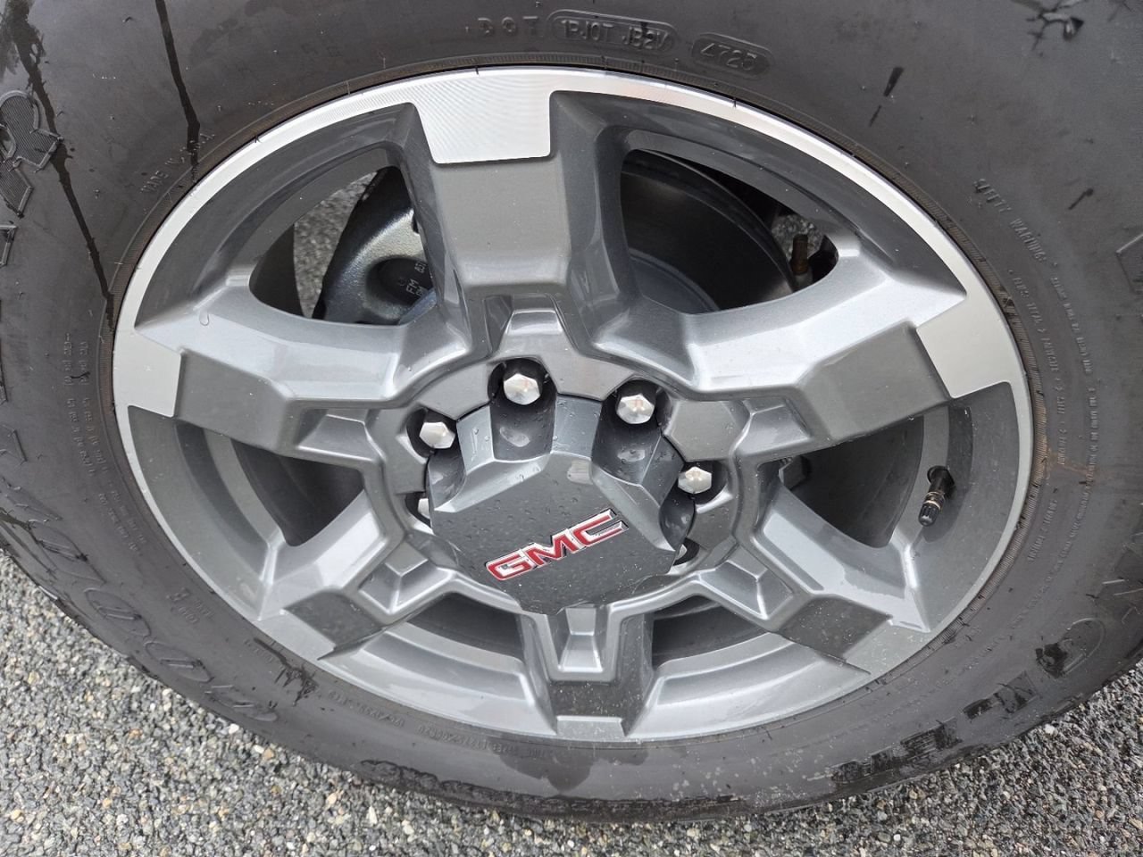 New 2026 Glacier White Tricoat GMC SLT image 16
