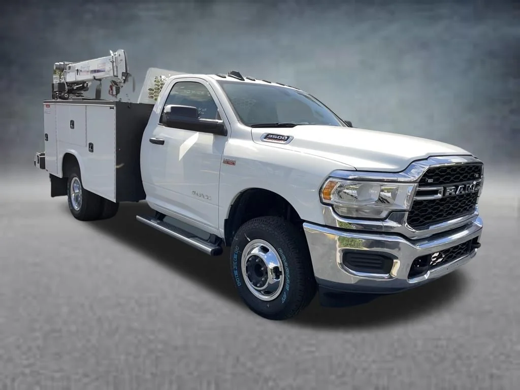 2022 RAM Ram 3500 Chassis Cab Tradesman - Photo 2