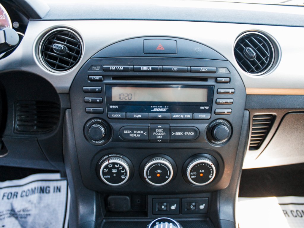 Used 2010 RED Mazda  image 14