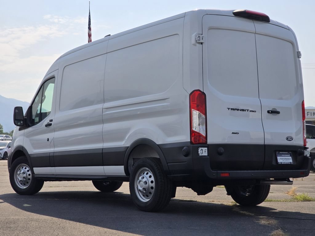New 2026 Oxford White Ford XL image 22