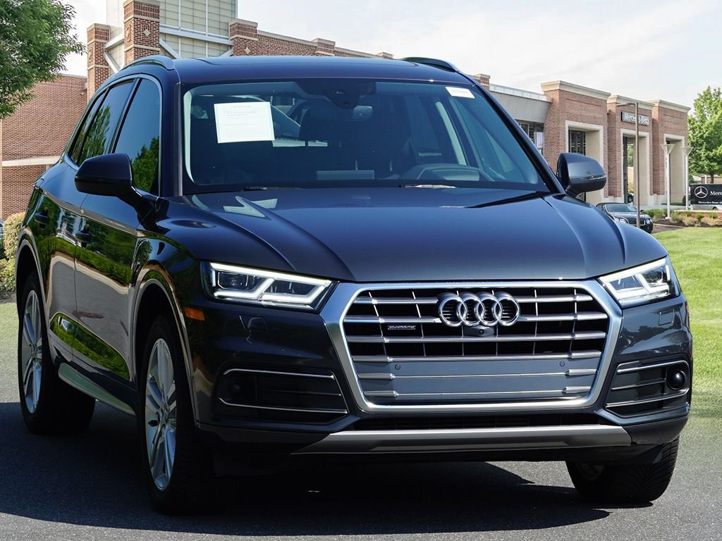 Used 2020 Gray Metallic Audi 45 Prestige image 3