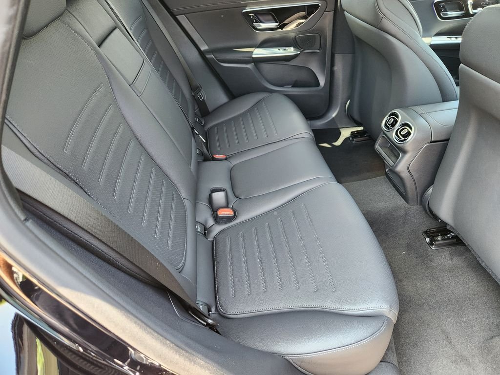 New 2027 Black Mercedes-Benz GLC 300 4MATIC® image 18