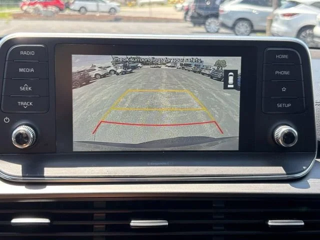 Used 2020 Black Kia S image 23