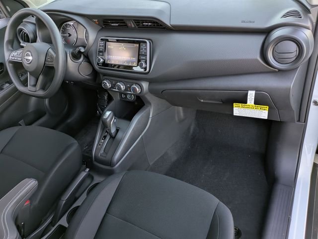 2025 Nissan KICKS PLAY Base - Photo 27