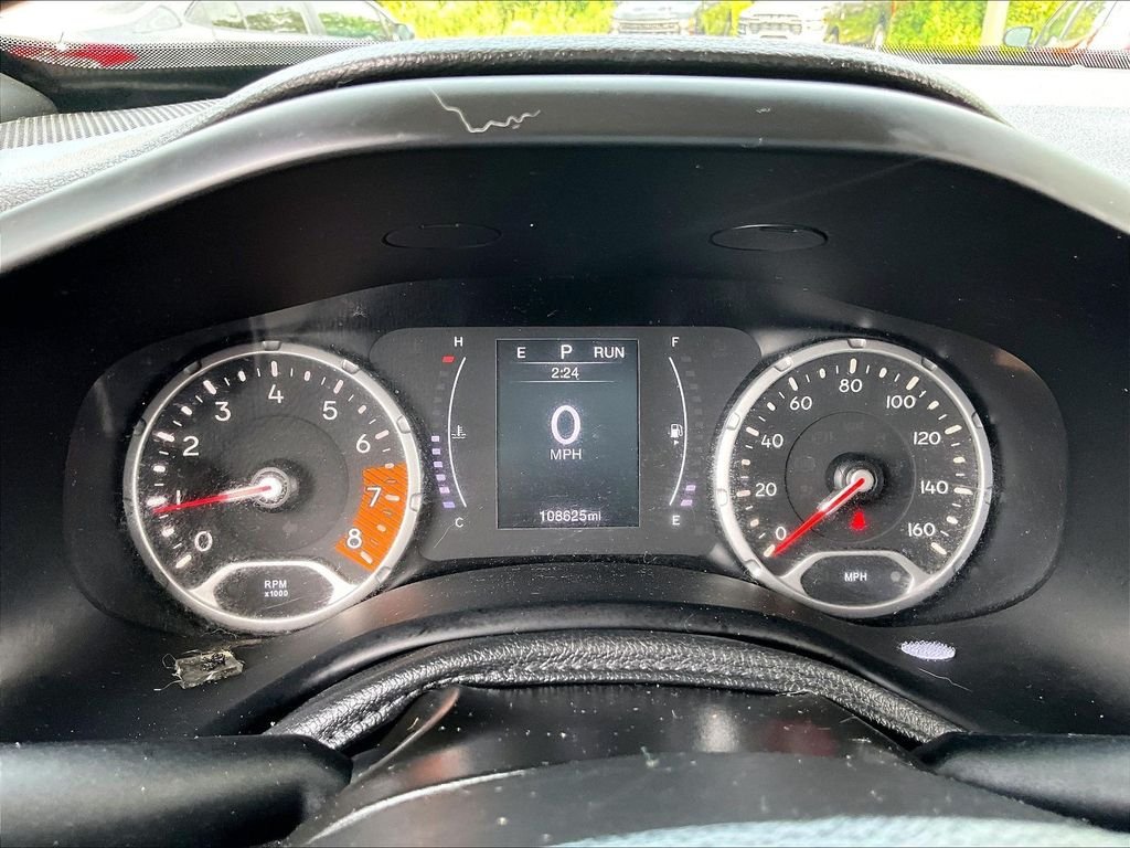 Used 2020 Black Jeep Sport image 15