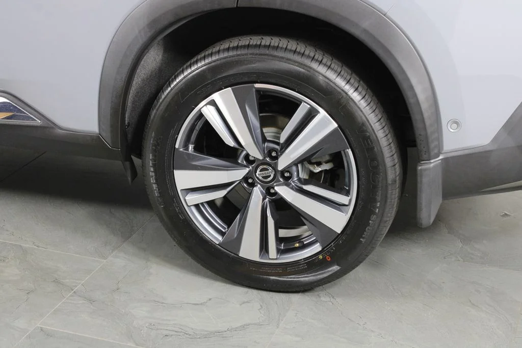 2021 Nissan Rogue Platinum - Photo 15