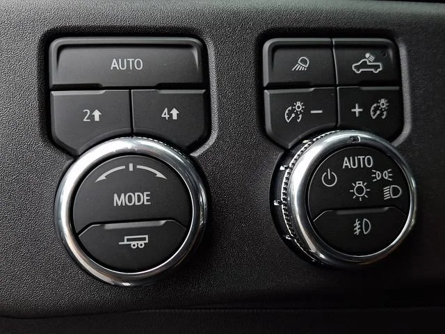 New 2026 Onyx Black GMC Elevation image 22