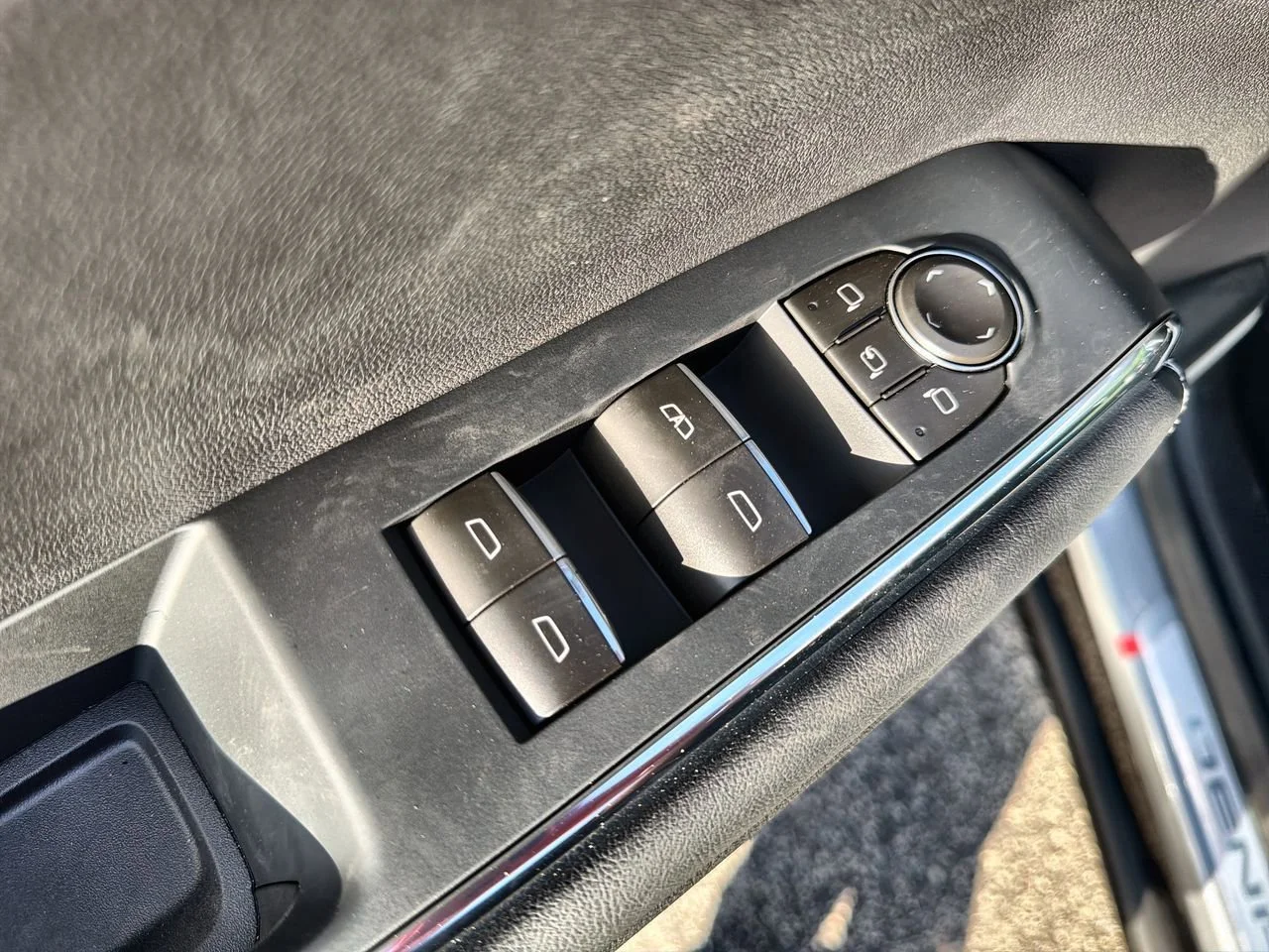 New 2026 Sterling Metallic GMC Denali image 19