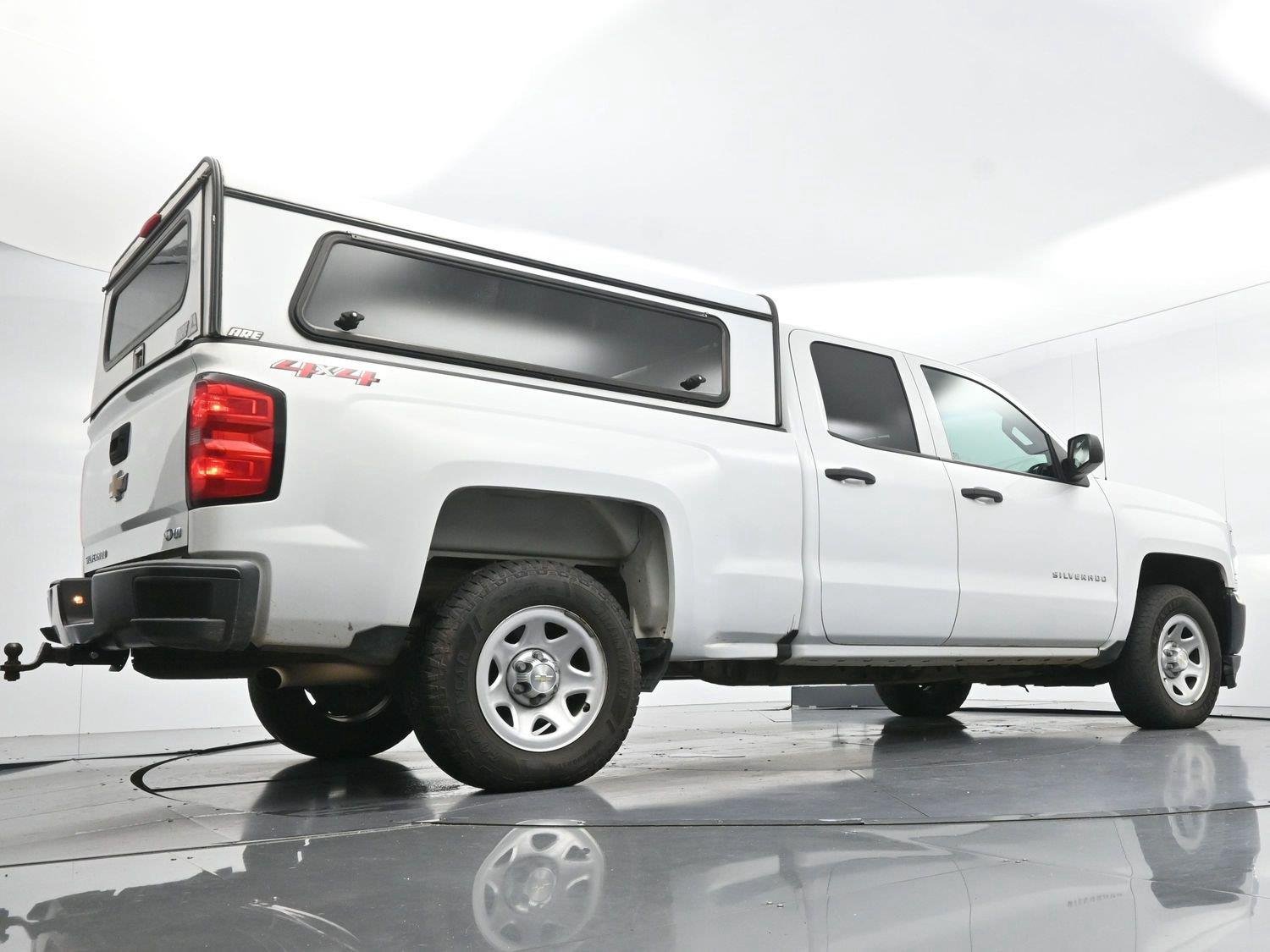 Used 2019 Summit White Chevrolet Work Truck image 44