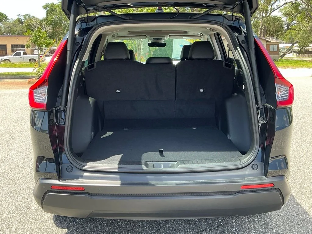 Used 2024  Honda EX-L image 24