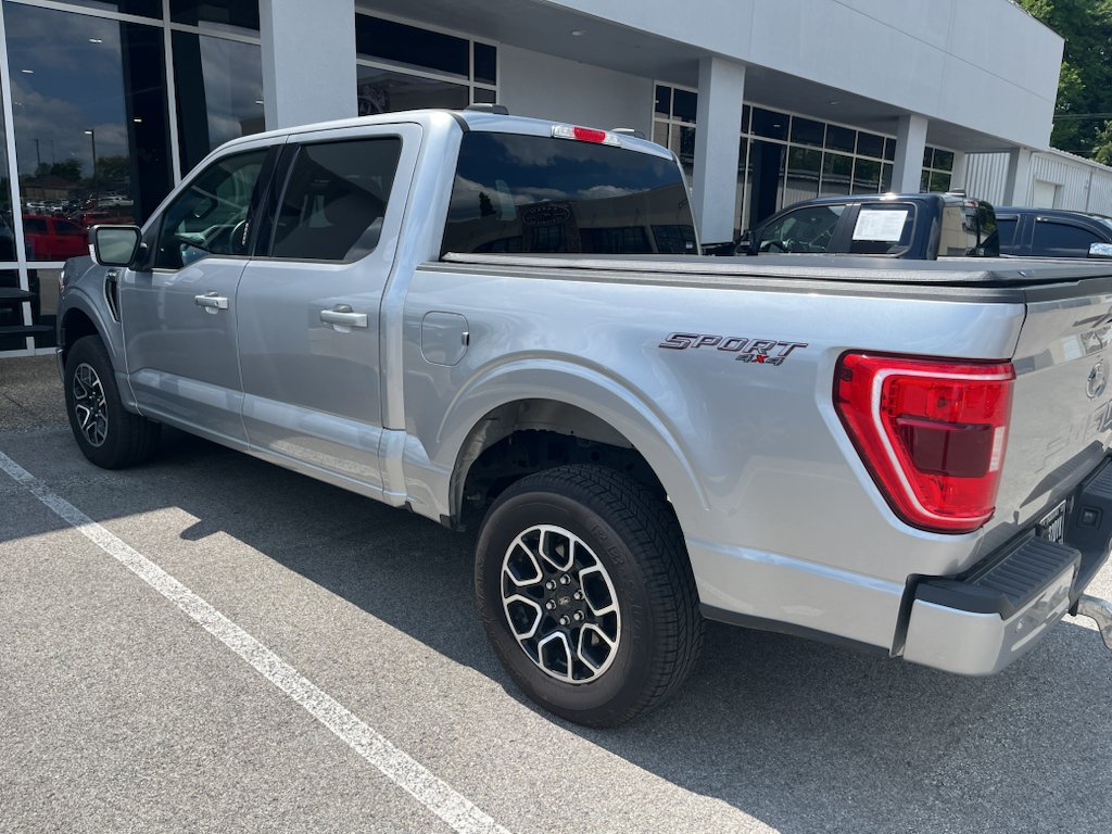 Used 2023 ICONIC SILVER METALLIC Ford XLT image 8