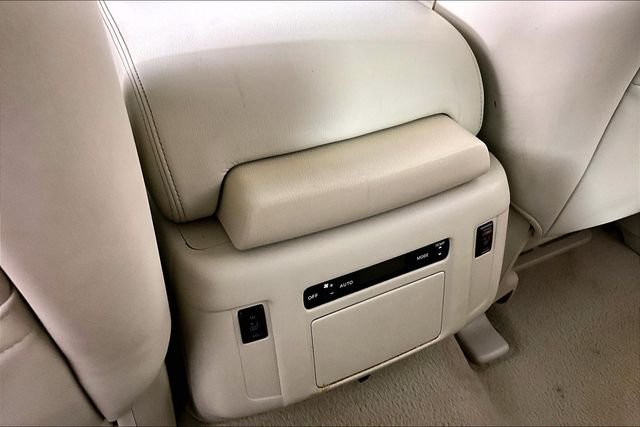 Used 2015 Gray INFINITI Base image 8
