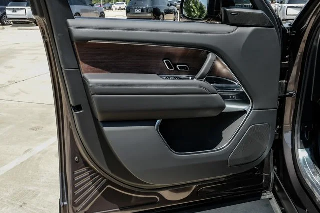 2026 Land Rover Range Rover SE - Photo 51