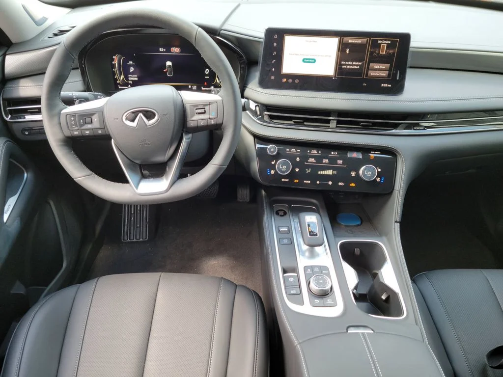 New 2027 White INFINITI LUXE image 13
