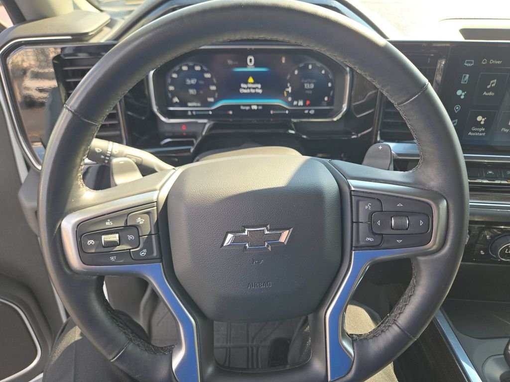 Used 2024 Summit White Chevrolet RST image 12