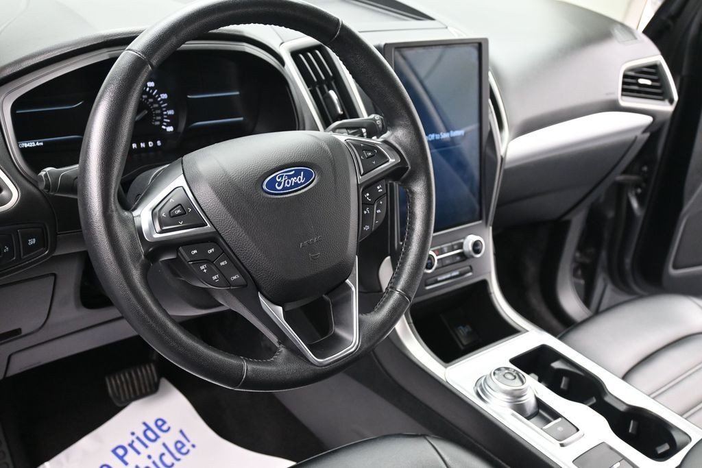 Used 2022 Gray Metallic Ford SEL image 14