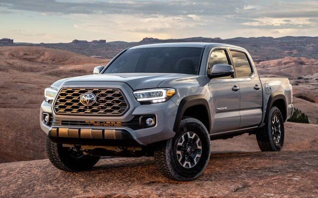 2023 Toyota Tacoma SR Double Cab 4WD V6 Auto Short Bed's photo